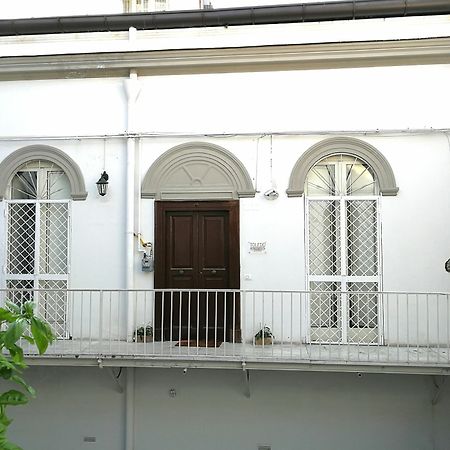 Toledostation B&B ナポリ エクステリア 写真
