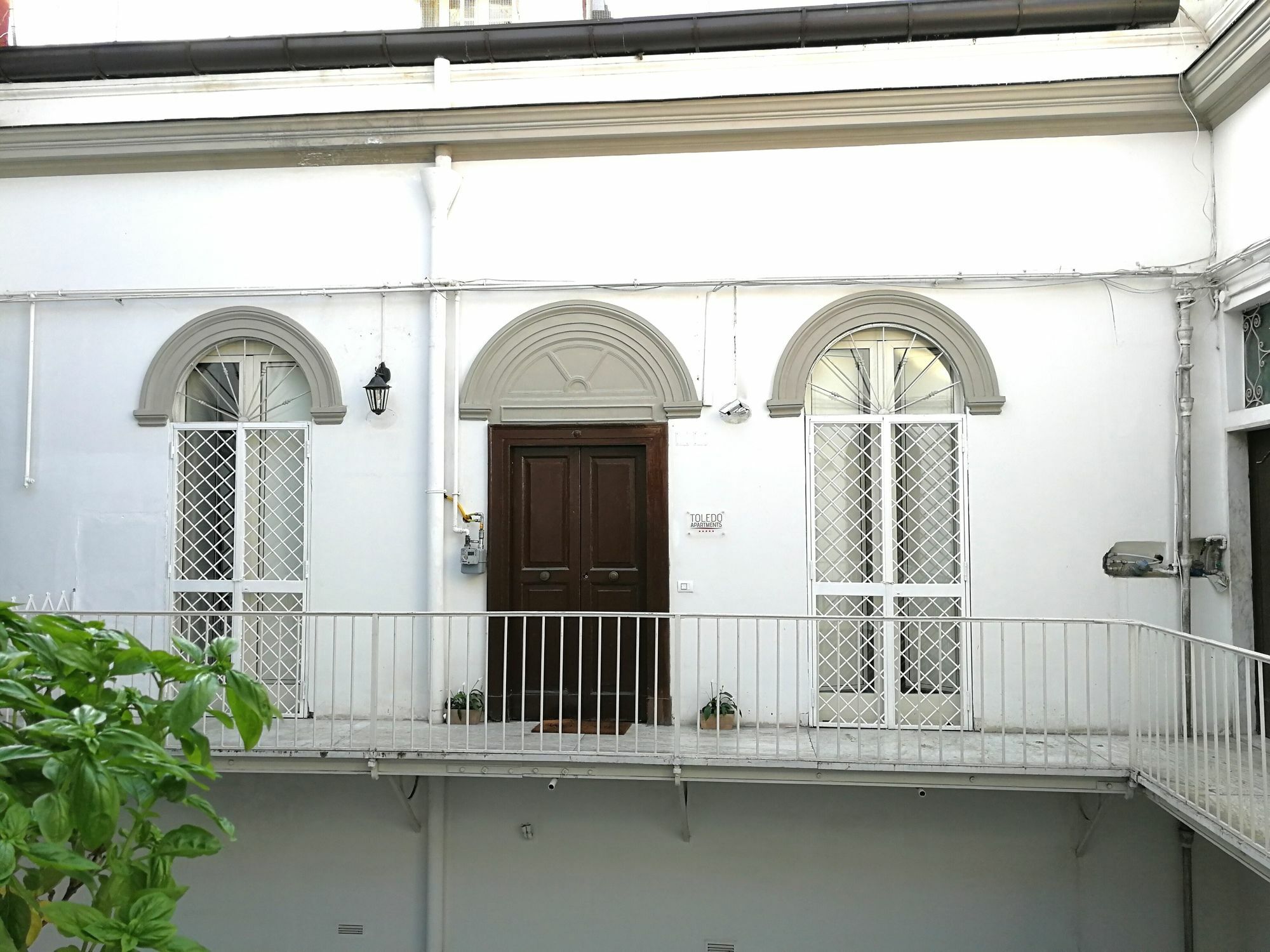 Toledostation B&B ナポリ エクステリア 写真
