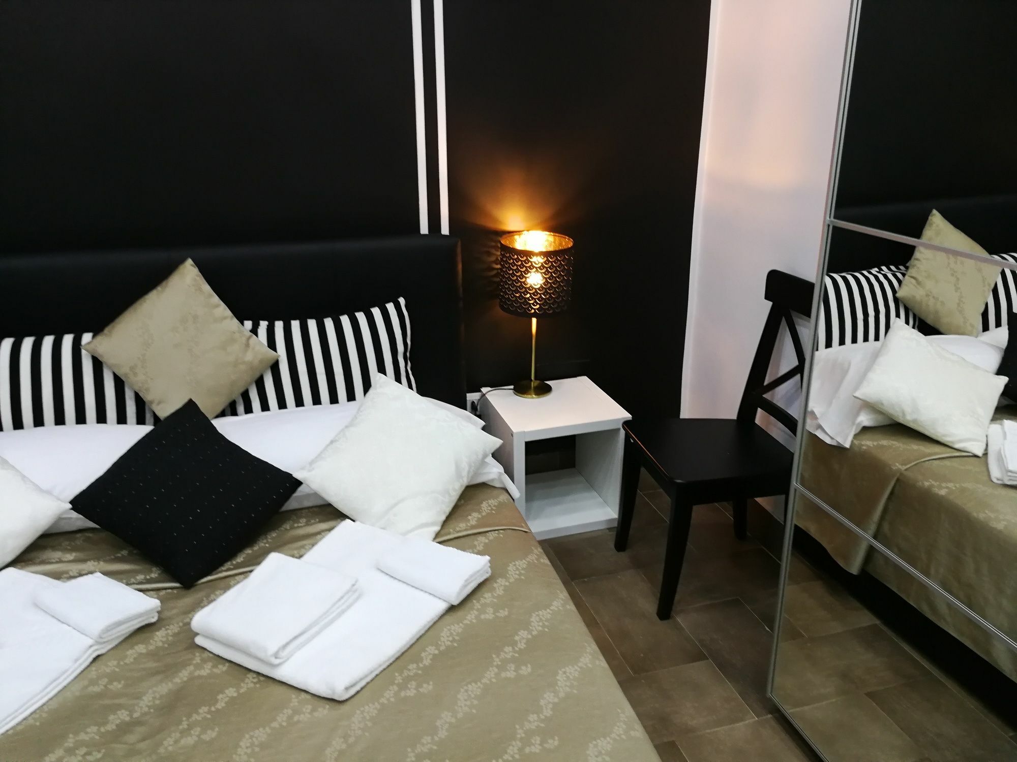 Toledostation B&B ナポリ エクステリア 写真